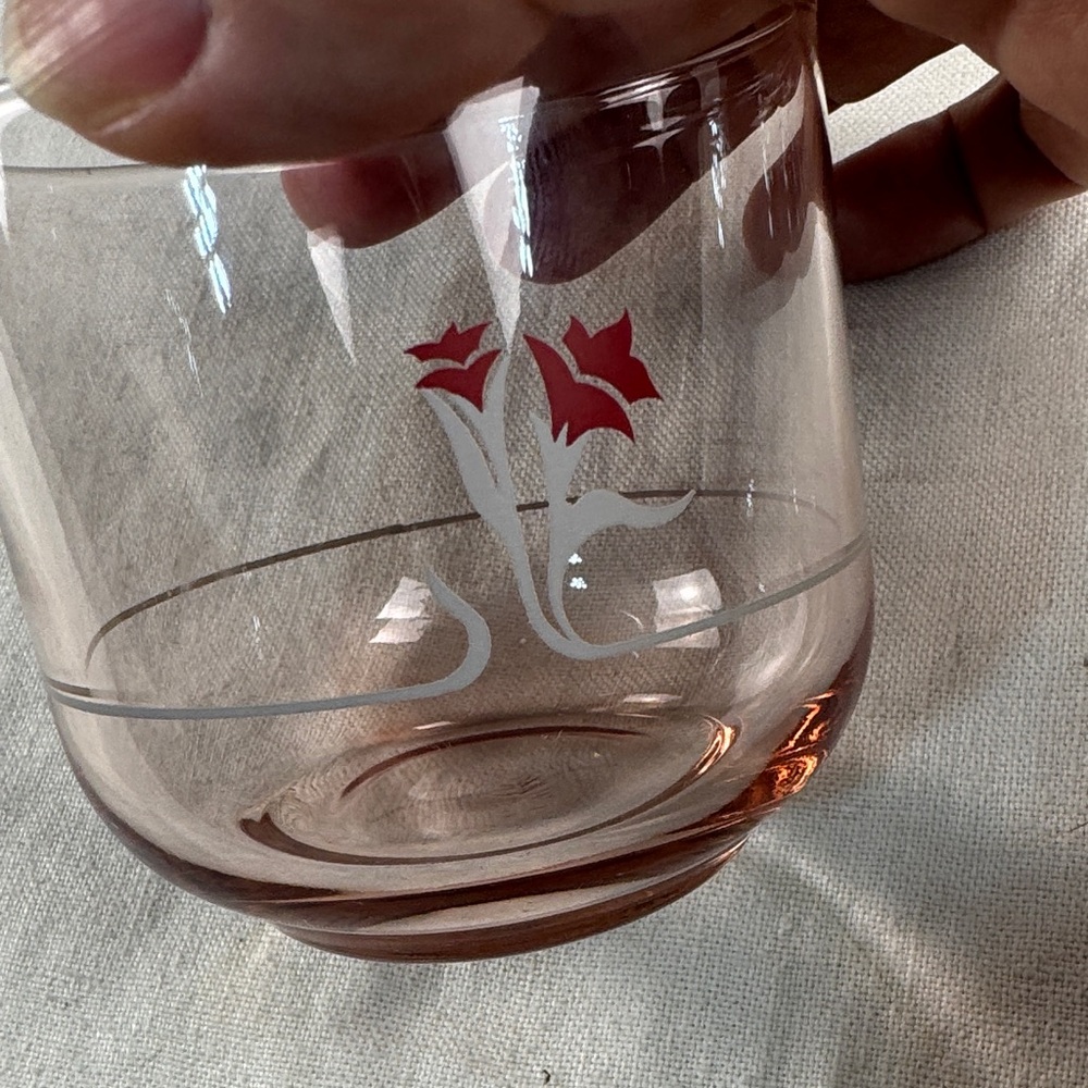 2 Elegant Pink Glass MCM Tumblers with Floral Design - Picture 7 of 10